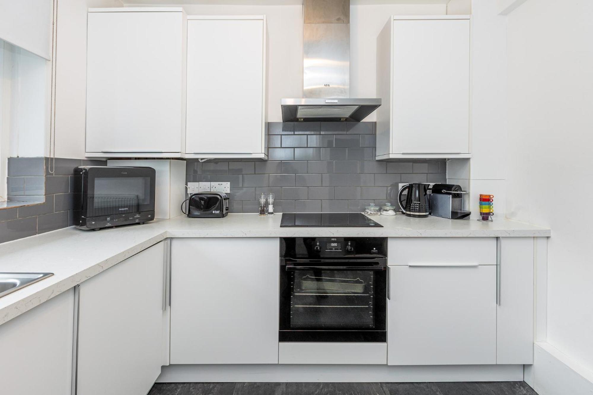Newly Refurbished 2br Wbalcony In Vibrant Peckham * Londra